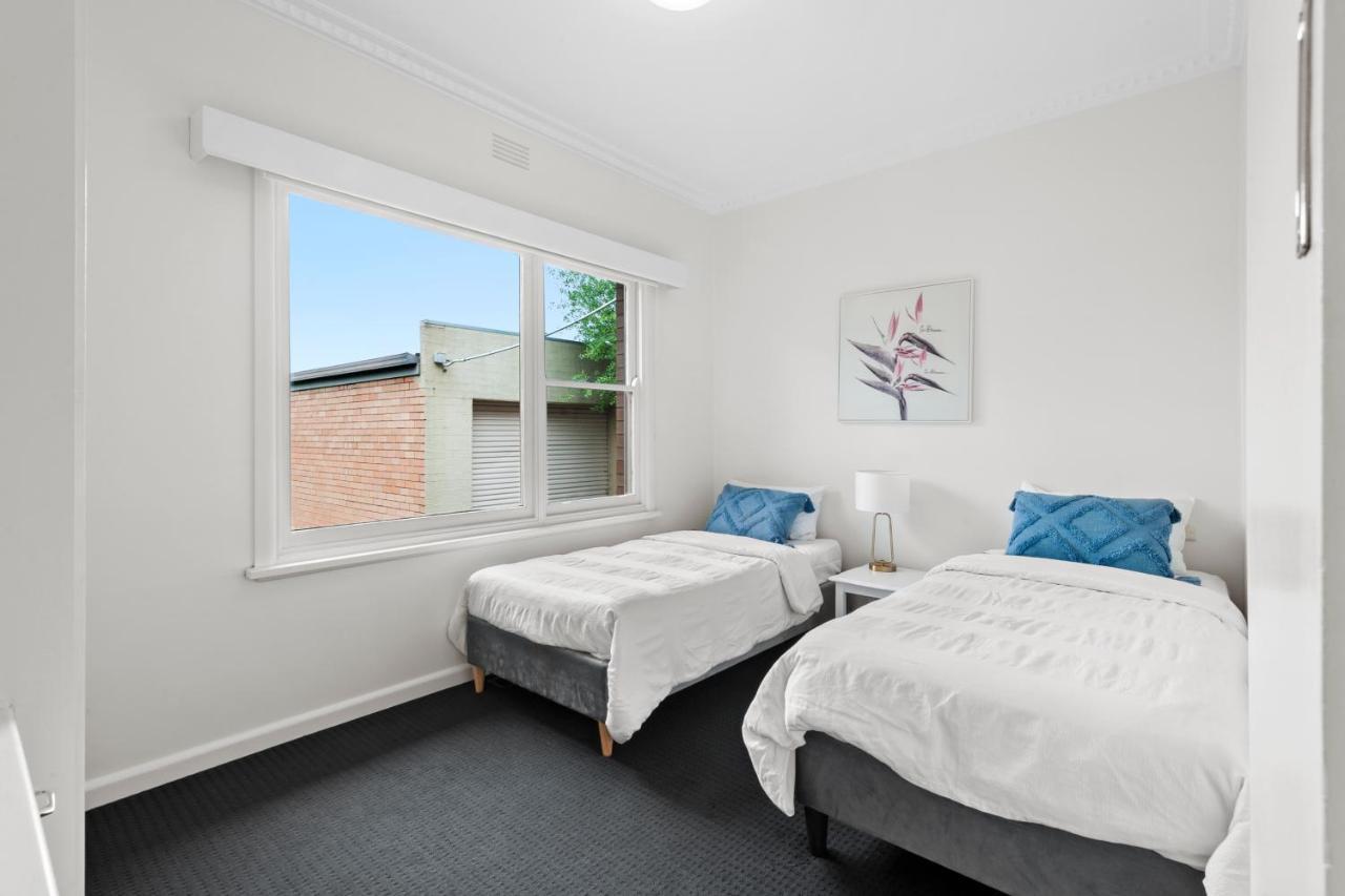 Villa Family Friendly, Sleeps 8, Big Backyard, Pet Friendly à Ballarat Extérieur photo